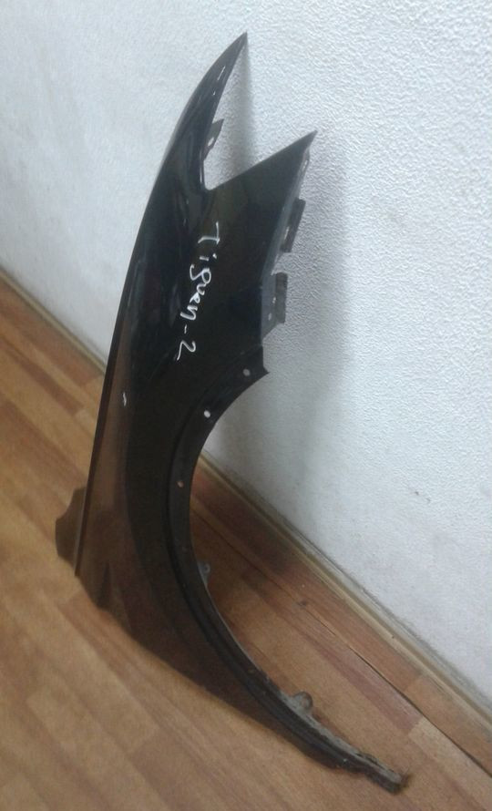 Крыло переднее правое Volkswagen Tiguan 2 oem 5NA821106