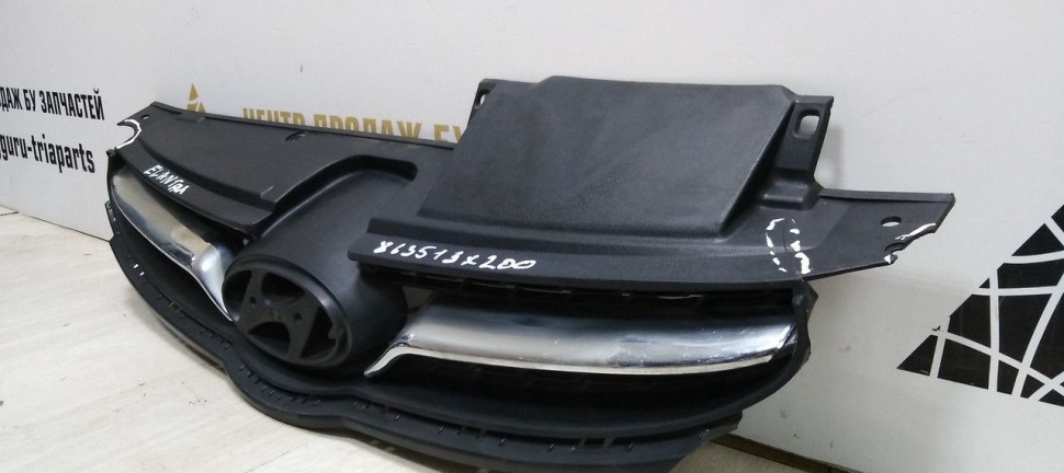 Решетка радиатора Hyundai Elantra 5 дорест 11-13 Oem 863513X200 (скл-3) Решетка радиатора Hyundai Elantra 5 дорест 11-13 Oem 863513X200 (скл-3)
