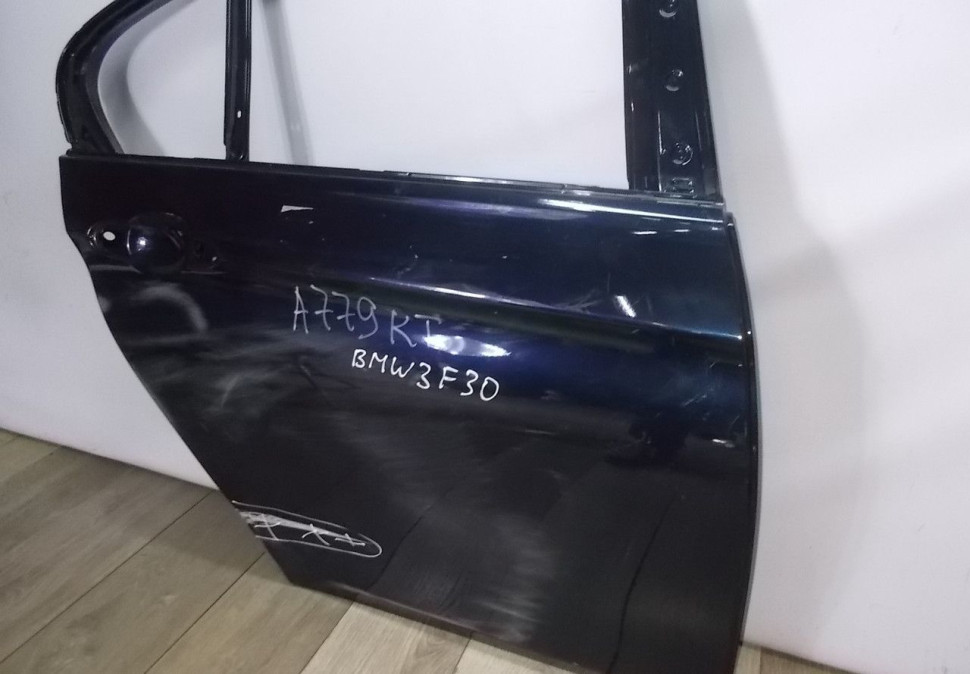 Дверь задняя правая бу BMW 3 F30 OEM 41007298514