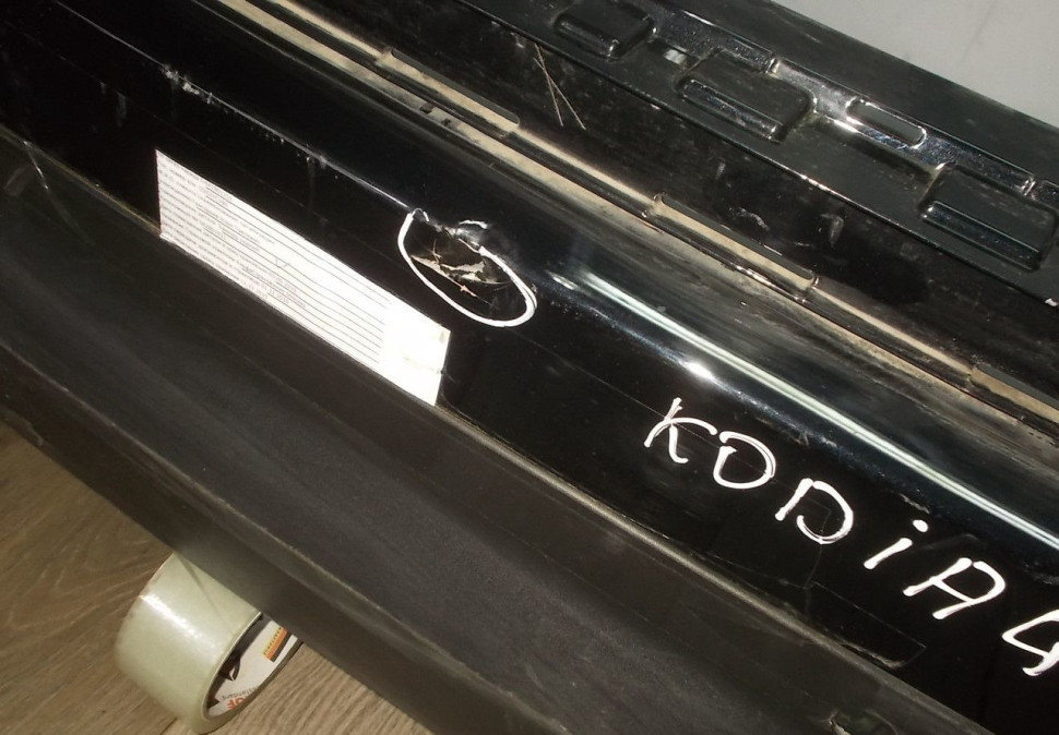 Бампер задний бу Skoda Kodiaq OEM 565807421 (В) Бампер задний бу Skoda Kodiaq OEM 565807421 (В)