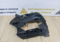 Кронштейн противотуманной фары левый бу BMW X1 F48 рестайлинг OEM 51117954215
