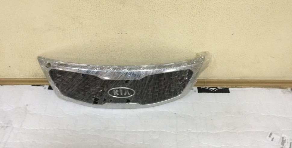 Решётка радиатора Kia Sorento 10-