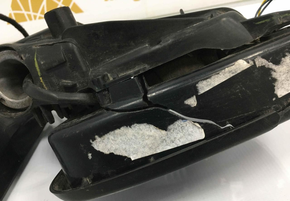 Зеркало правое Volkswagen Jetta 6 2011 OEM 5C7857508R Зеркало правое Volkswagen Jetta 6 2011 OEM 5C7857508R