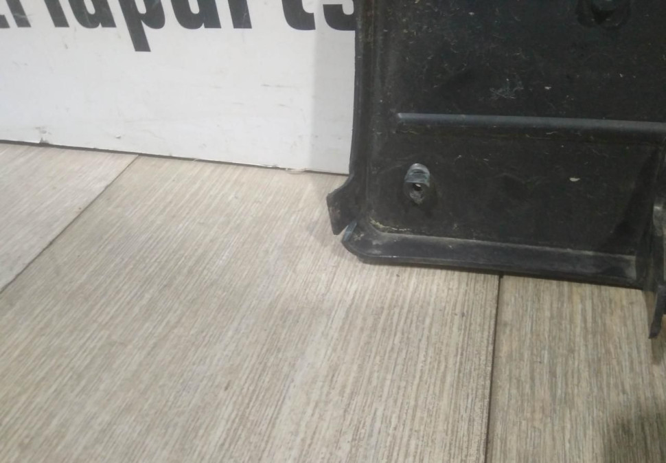 Подиум номерного знака бу BMW X6 F16 M-Pack OEM 51118056519