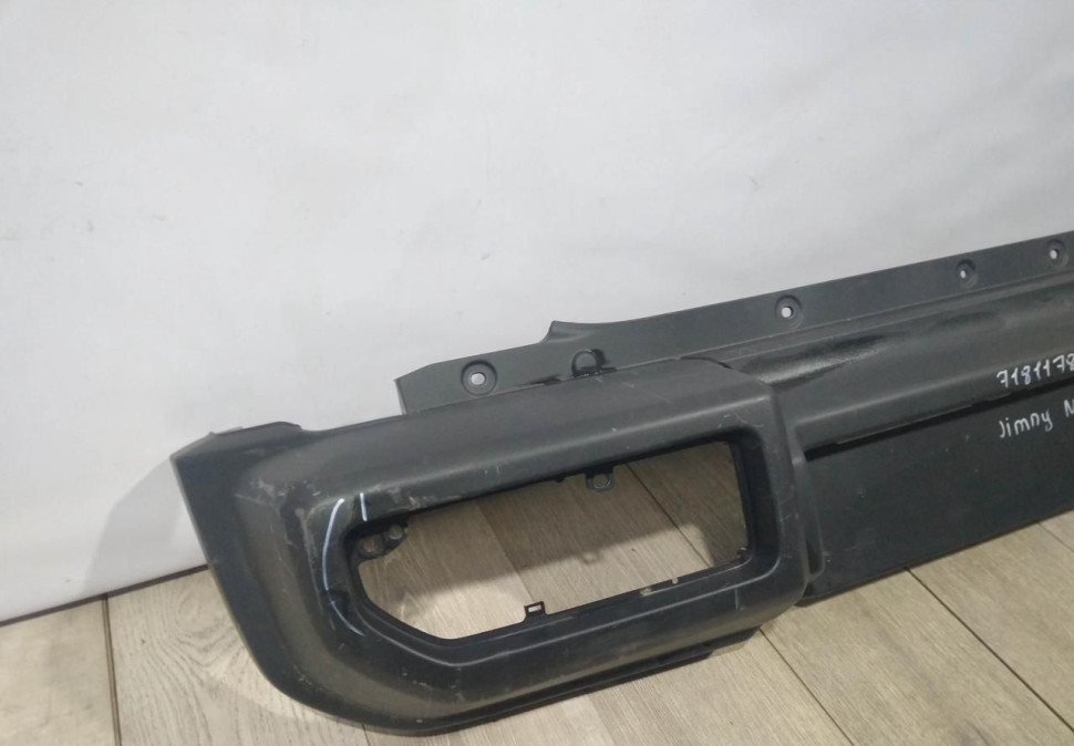 Бампер задний бу Suzuki Jimny FF OEM 7181178R10