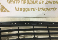 Решетка переднего бампера Renault Logan 2 рестайлинг OEM 622547474R