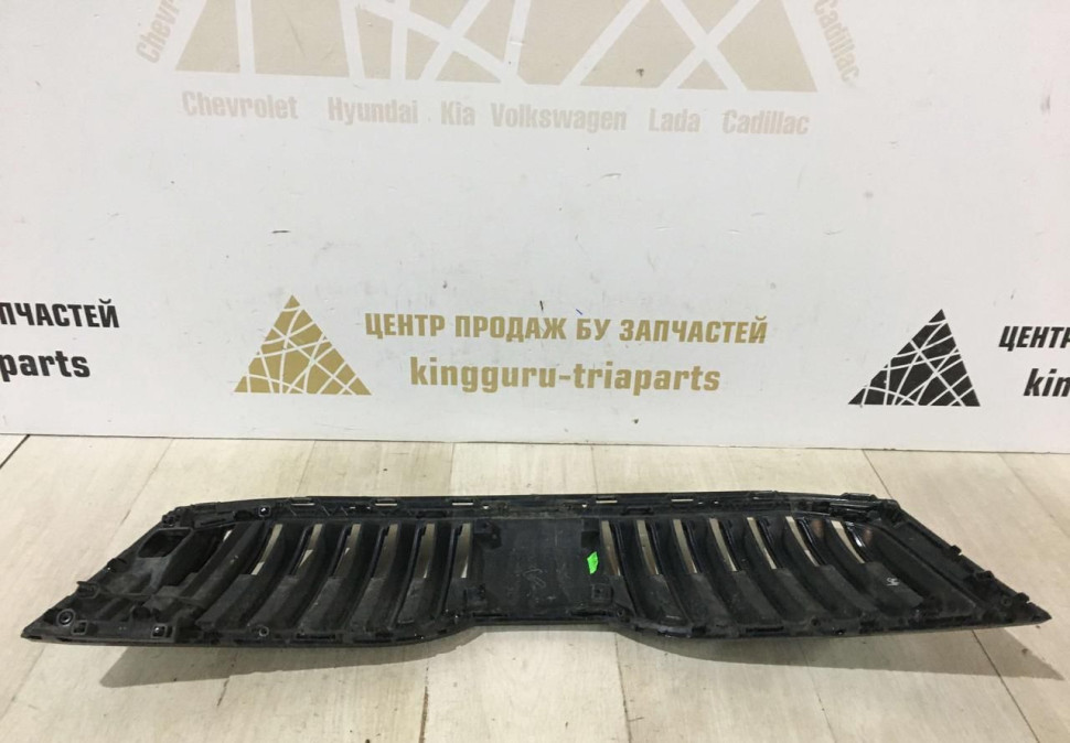 Решетка радиатора Skoda Octavia A7 рестайлинг OEM 5E0853653C Решетка радиатора Skoda Octavia A7 рестайлинг OEM 5E0853653C