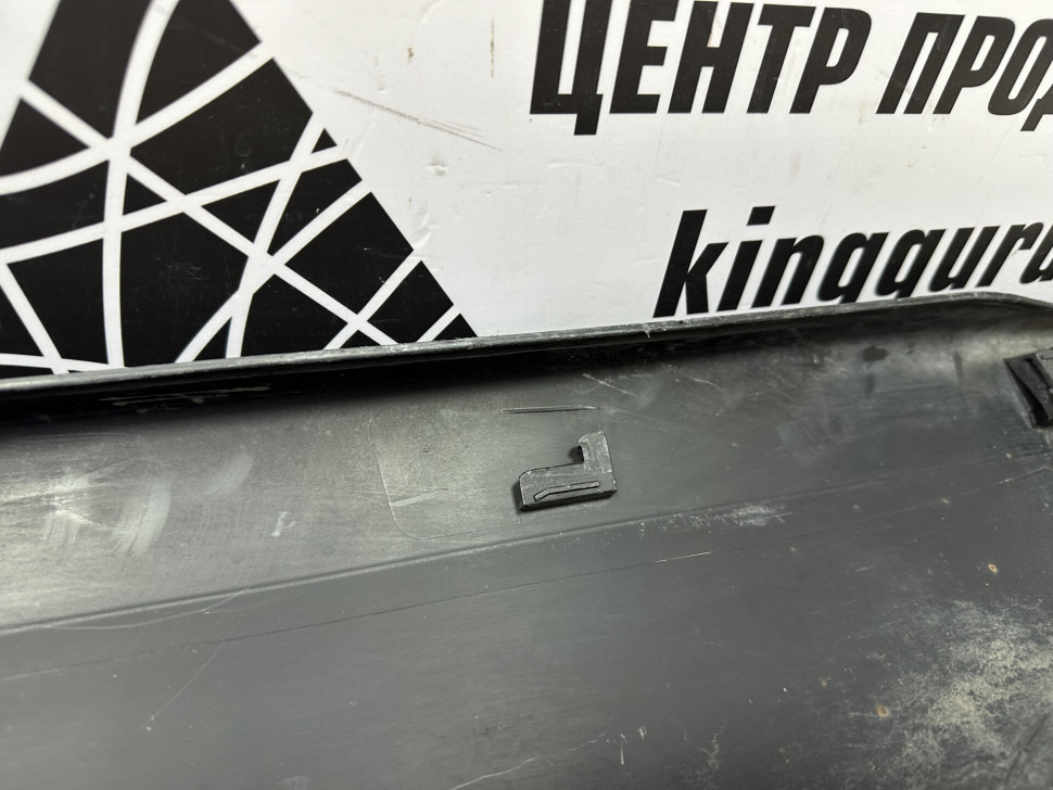 Порог правый бу Skoda Yeti OEM 5L0853856C Порог правый бу Skoda Yeti OEM 5L0853856C