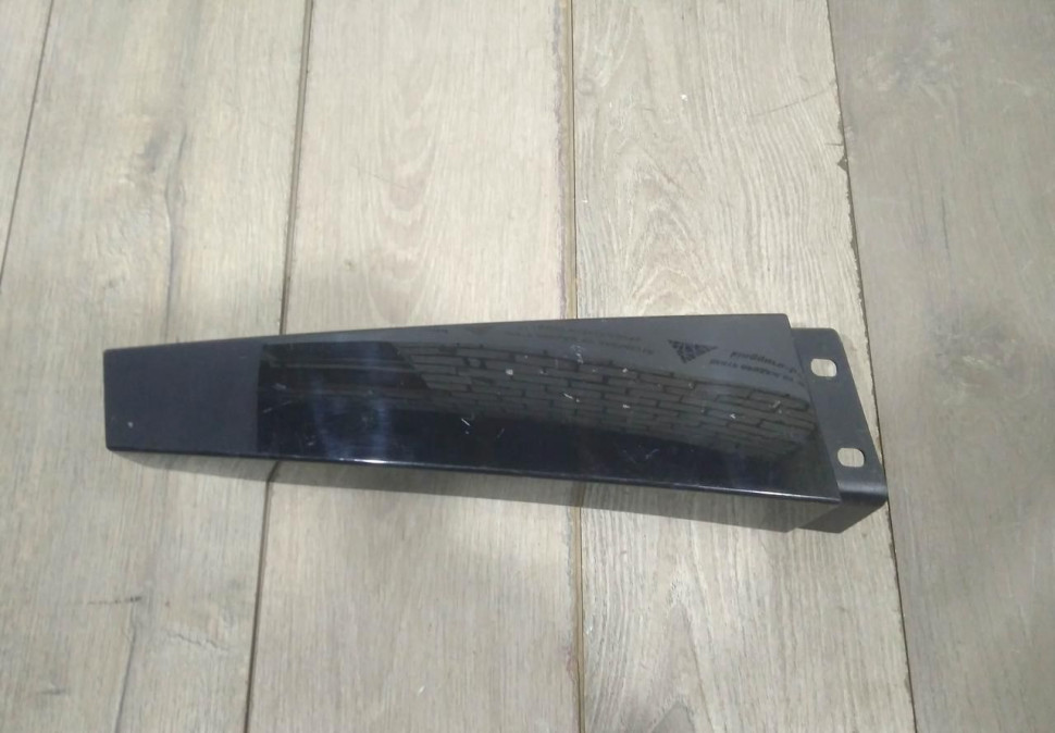 Накладка левой стойки бу Skoda Rapid OEM 5JA853289C