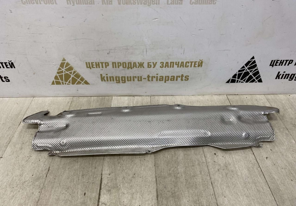 Теплоизоляция глушителя задняя BMW X5 G05 OEM 51487424936 Теплоизоляция глушителя задняя BMW X5 G05 OEM 51487424936