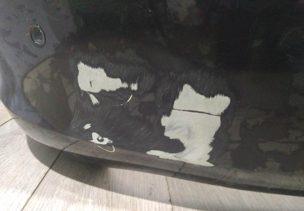 Бампер задний бу Opel Insignia до рестайлинг OEM 13238744