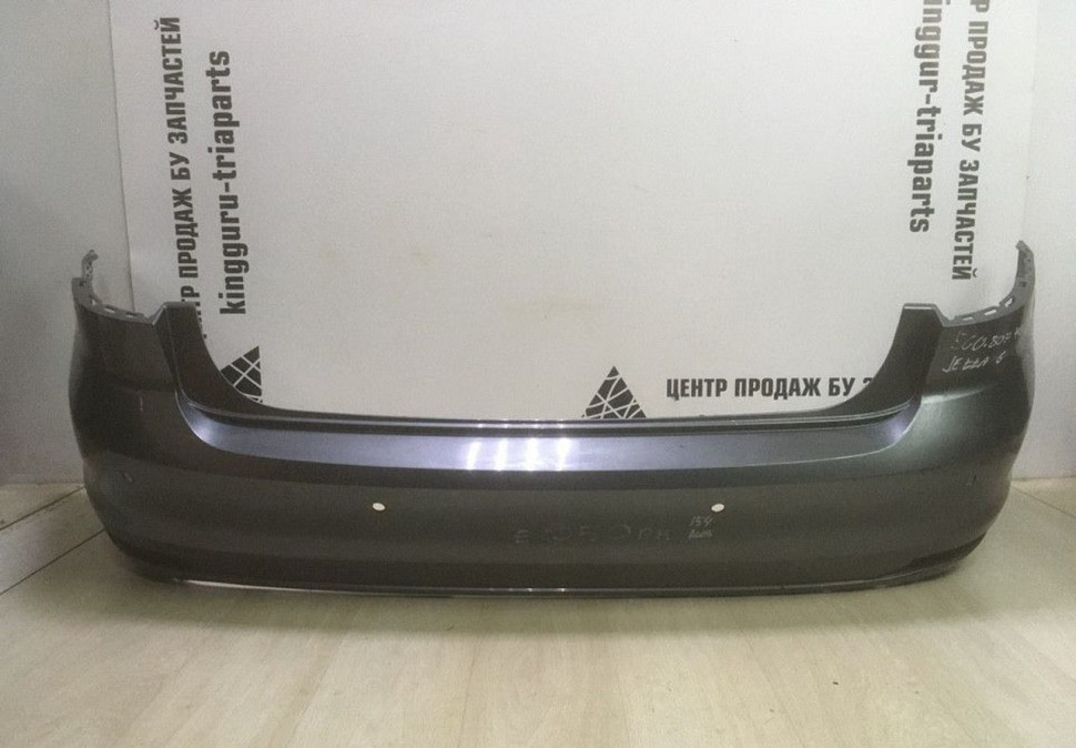 Бампер задний Volkswagen Jetta 6 рест oem 5CU807421C