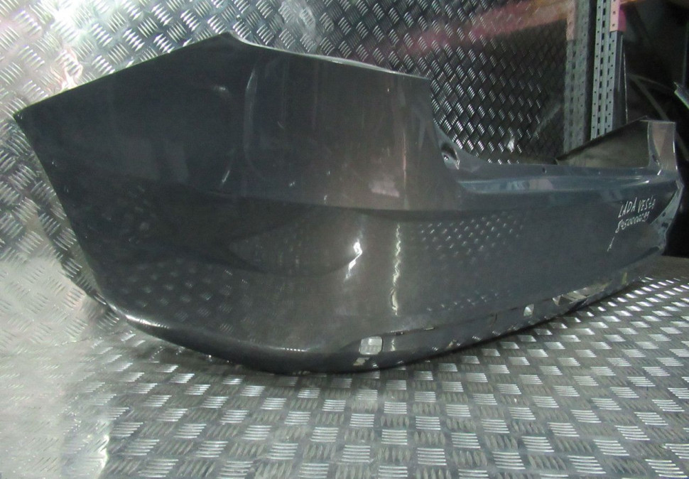 Бампер задний Lada Vesta oem 8450006699 (вмятина) (скл-3) Бампер задний Lada Vesta oem 8450006699 (вмятина) (скл-3)