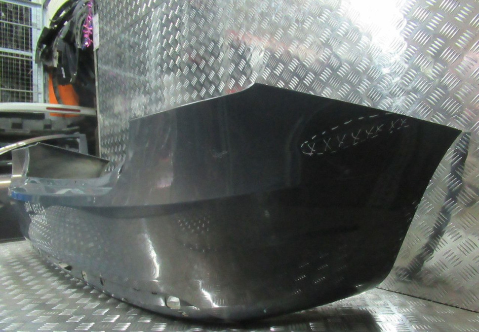 Бампер задний Lada Vesta oem 8450006699 (вмятина) (скл-3) Бампер задний Lada Vesta oem 8450006699 (вмятина) (скл-3)