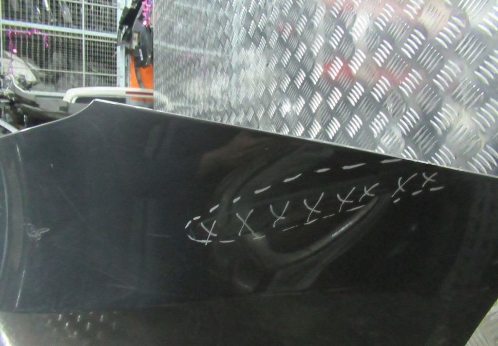 Бампер задний Lada Vesta oem 8450006699 (вмятина) (скл-3) Бампер задний Lada Vesta oem 8450006699 (вмятина) (скл-3)