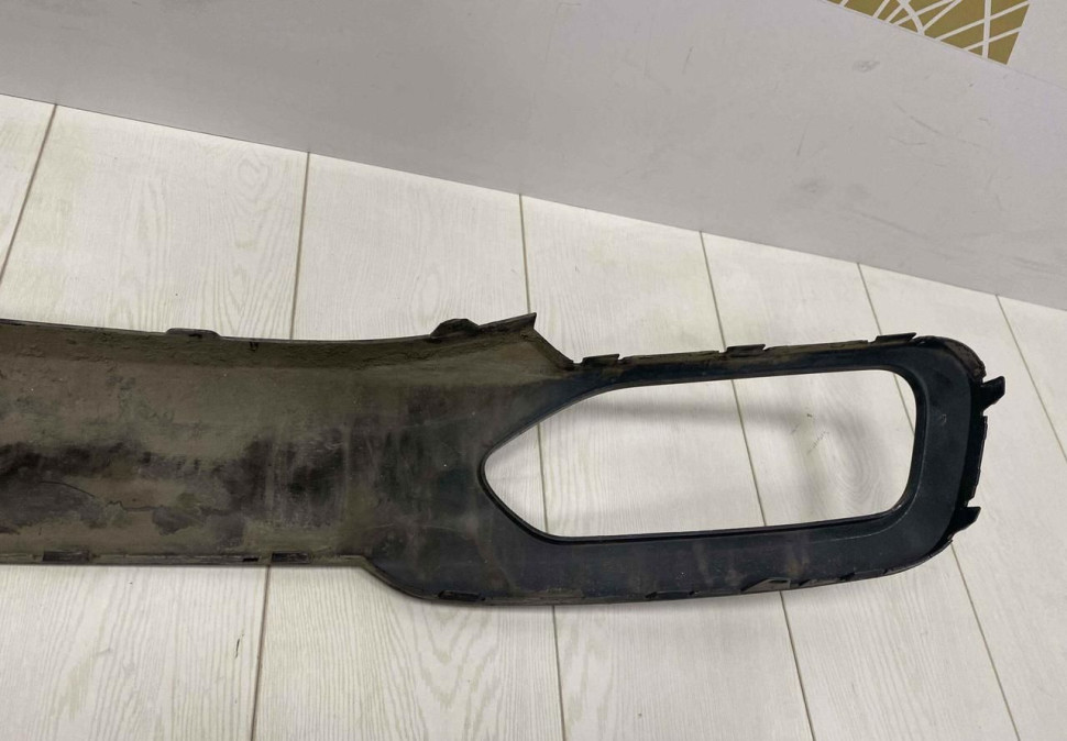 Накладка спойлер заднего бампера BMW 7 G11 M-Pack OEM 51128061150