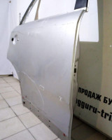 Дверь задняя правая Kia Sorento 2 oem 770042P010 (скл-3)