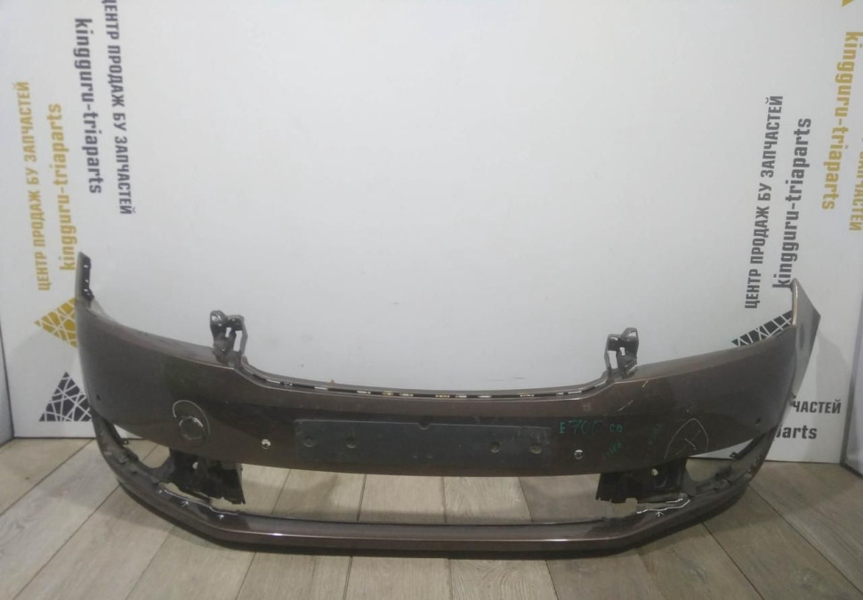 Бампер передний бу Skoda Rapid OEM 60U807221F (В)