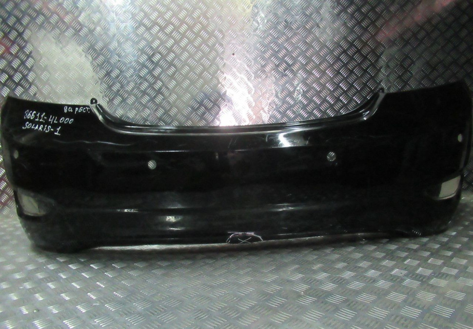 Бампер задний Hyundai Solaris 1 дорест oem 866114L000 (небольшая вмятина) (скл-3)