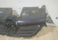 Решетка радиатора бу Renault Logan 2 рестайлинг OEM 623105887R