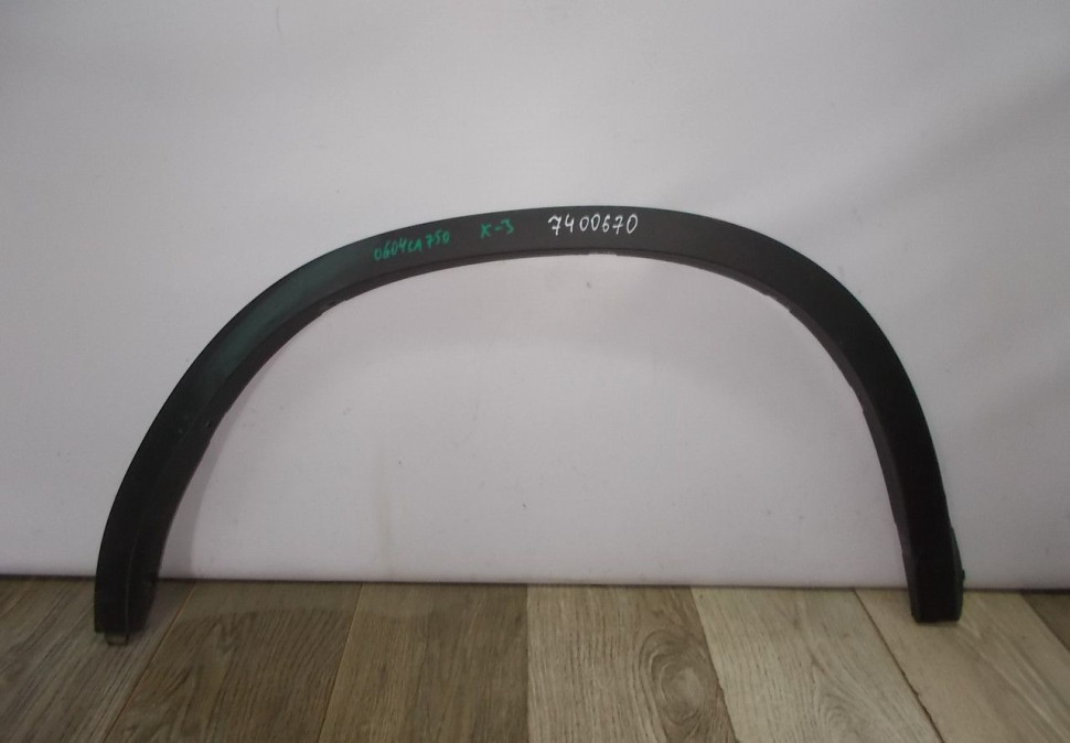 Молдинг крыла задний правый бу BMW X3 G01 OEM 51777400670