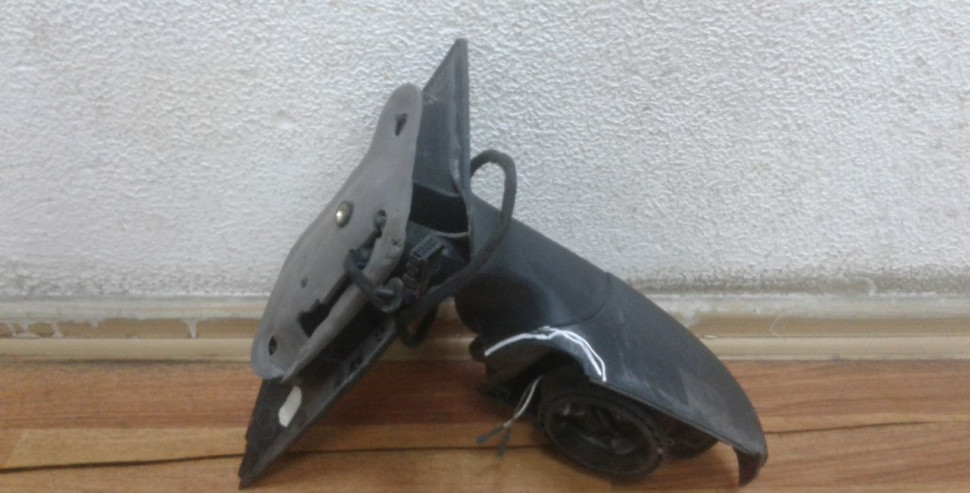 Корпус зеркала левый Volkswagen Polo oem 6ru857501 (слом. часть) Корпус зеркала левый Volkswagen Polo oem 6ru857501 (слом. часть)