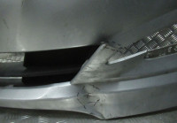 Бампер передний Hyundai Solaris 1 (14-17) oem 865114L500 (трещина,небольшая вмятина)