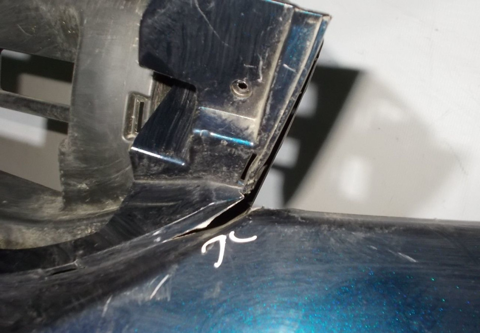 Бампер передний бу Suzuki SX4 Cross