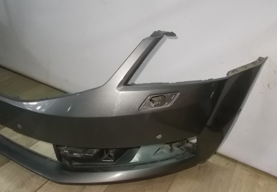 Бампер передний бу Skoda Octavia A7 рестайлинг OEM 5EU807221F