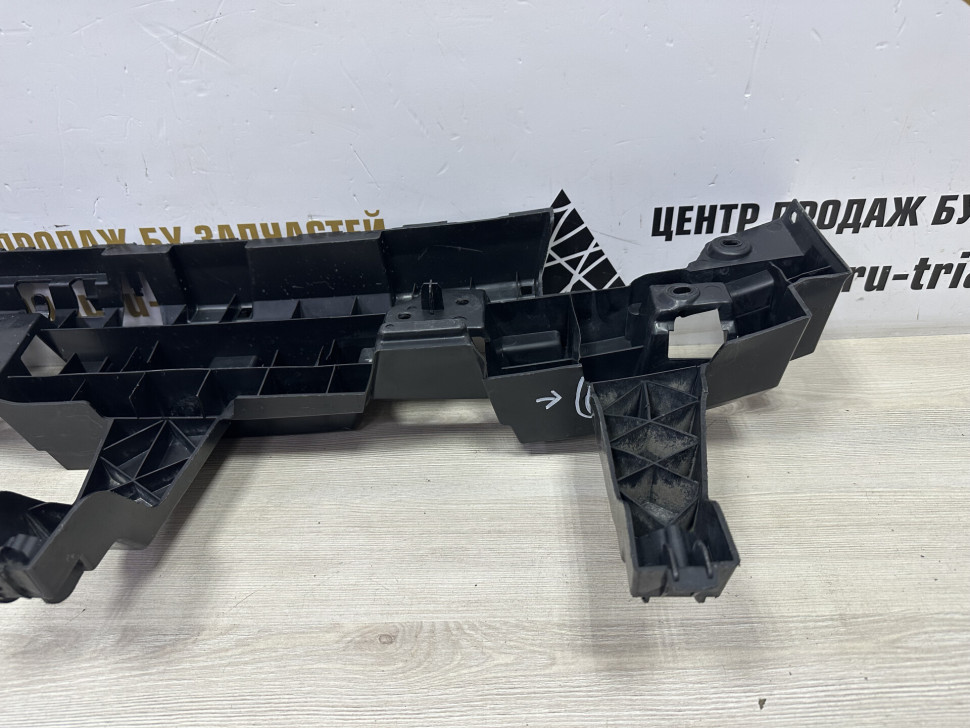 Усилитель заднего бампера бу Renault Kaptur OEM 850427956R