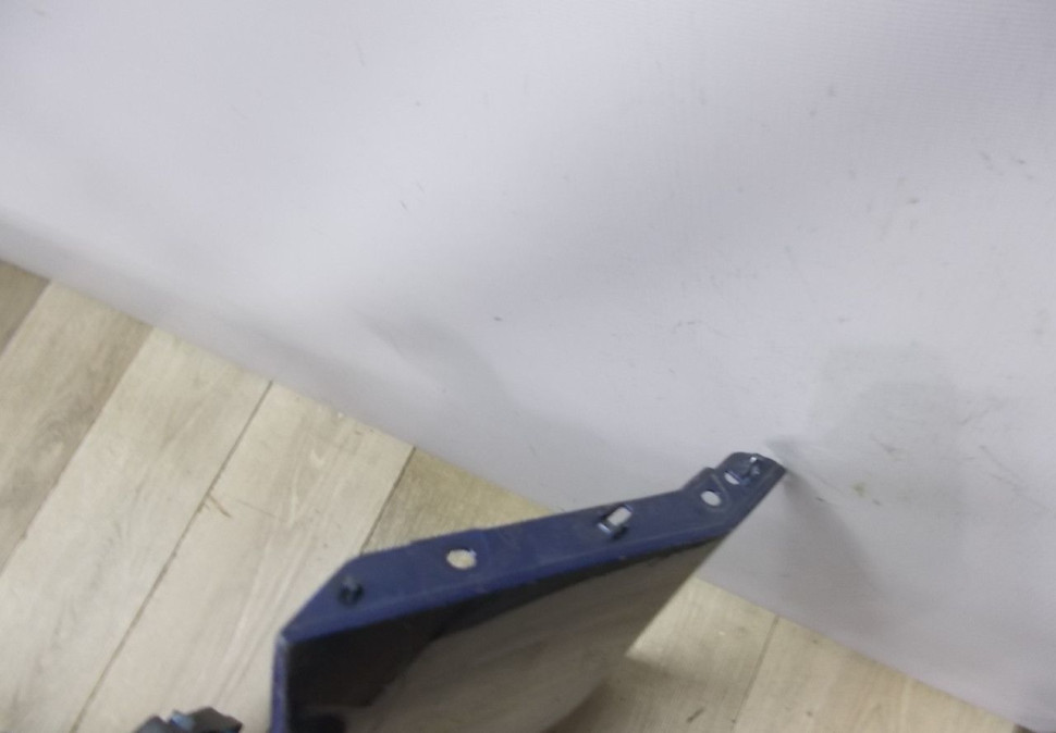 Бампер передний бу Skoda Rapid OEM 60U807221F (В)