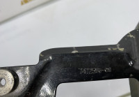 Кронштейн правого крыла BMW X6 G06 OEM 41007492372 7472596