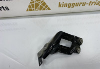 Кронштейн правого крыла BMW X6 G06 OEM 41007492372 7472596