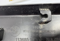 Молдинг двери задний правый BMW X1 F48 OEM 51137352094