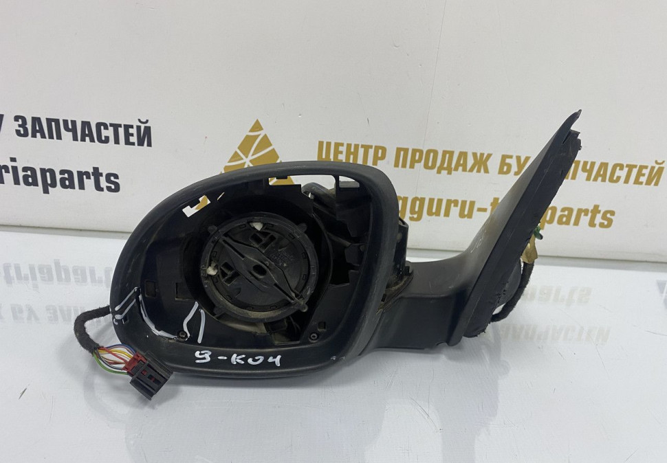 Зеркало левое Volkswagen Tiguan 1 2007 9k OEM 5N1857501AH