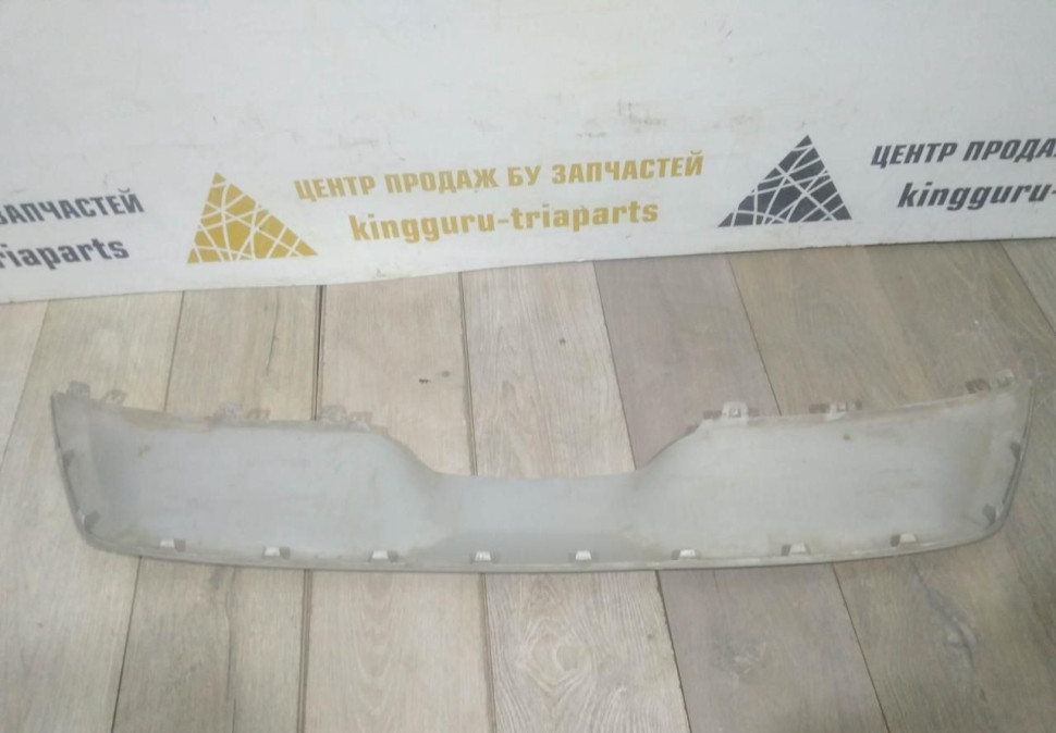 Накладка заднего бампера бу BMW X6 F16 OEM 51127323789 Накладка заднего бампера бу BMW X6 F16 OEM 51127323789