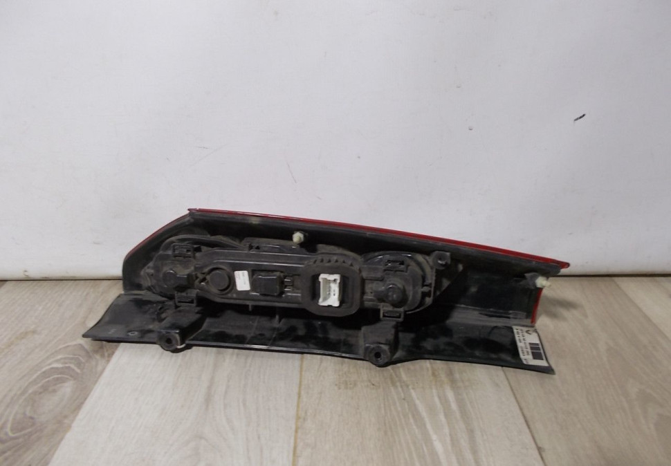 Фонарь правый Renault Kangoo 2 OEM 265506145R Фонарь правый Renault Kangoo 2 OEM 265506145R