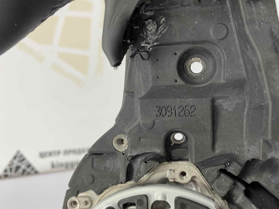 Руль BMW 5 G30 M-Sport OEM 32308008186