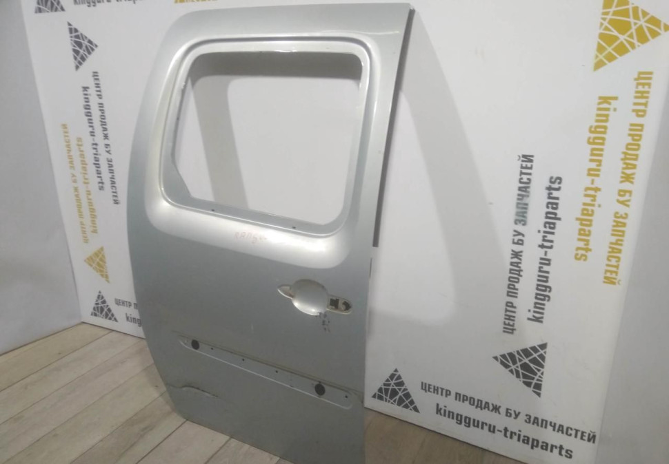 Дверь сдвижная задняя правая бу Renault Kangoo 2 OEM 7751478143 Дверь сдвижная задняя правая бу Renault Kangoo 2 OEM 7751478143