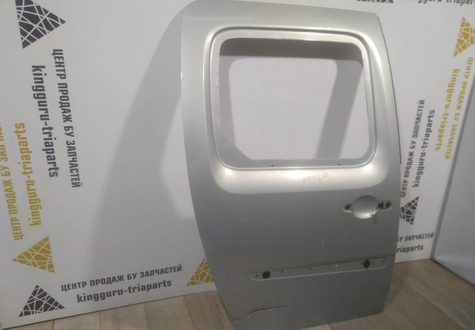 Дверь сдвижная задняя правая бу Renault Kangoo 2 OEM 7751478143 Дверь сдвижная задняя правая бу Renault Kangoo 2 OEM 7751478143