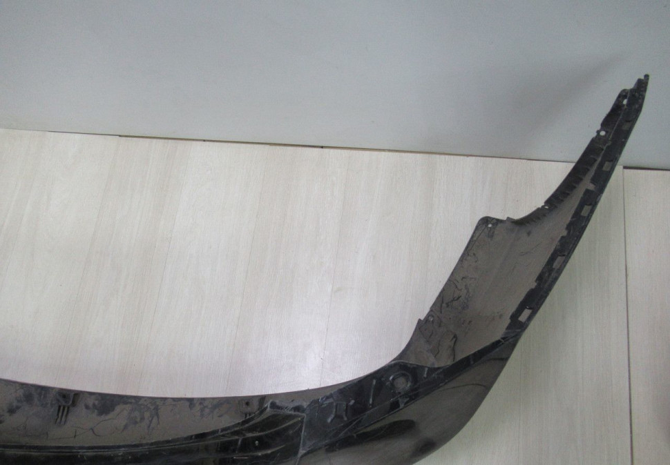 Бампер задний Hyundai Solaris 2 oem 86611h5000 (трещина) Бампер задний Hyundai Solaris 2 oem 86611h5000 (трещина)