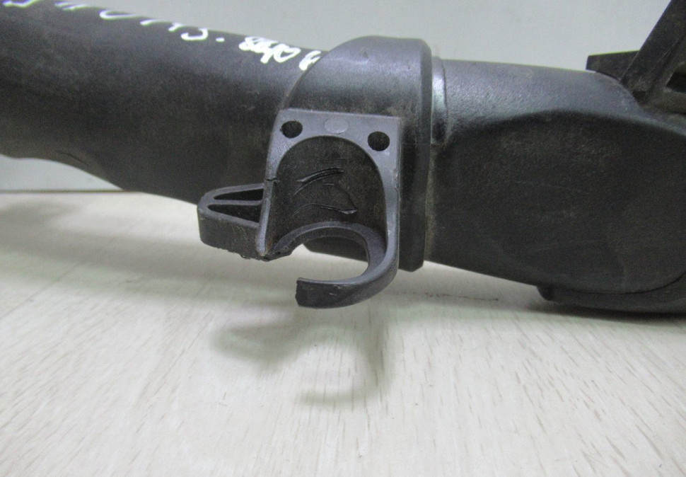 Патрубок интеркулера Volkswagen Tiguan 1 oem 5N0145840G