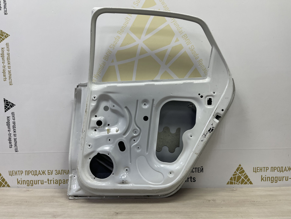 Дверь задняя правая Volkswagen Polo 5 2009 OEM 6RU833056D