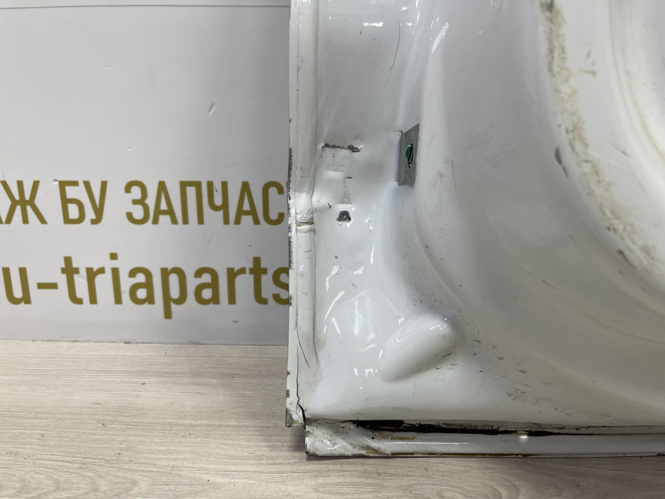 Дверь задняя правая Volkswagen Polo 5 2009 OEM 6RU833056D