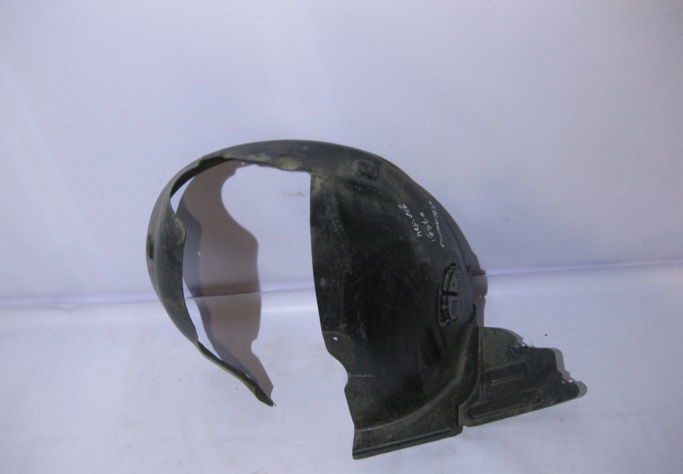 Подкрылок передний левый Lada Vesta oem 8450007043