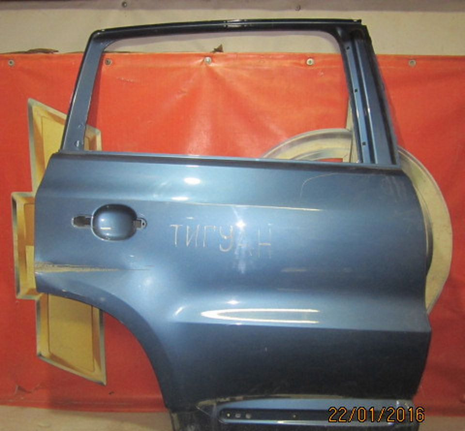 Дверь задняя правая VW Tiguan