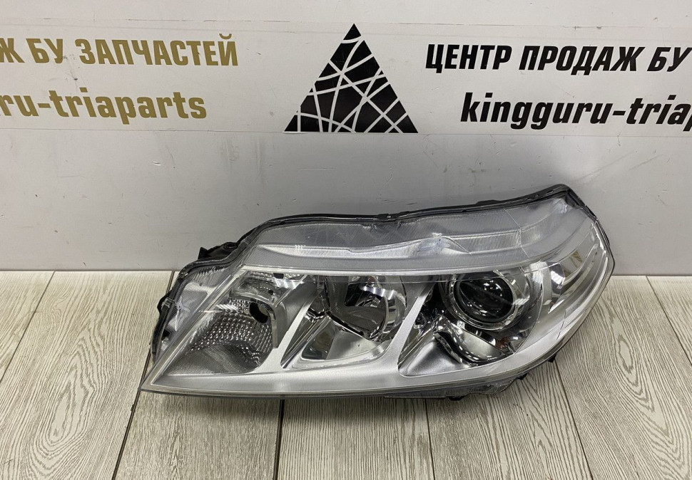Фара галоген левая Suzuki Vitara 2 OEM 3532054P20