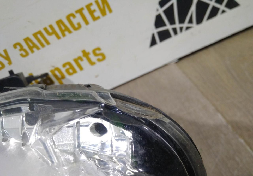 Фара ЛЭД LED правая бу BMW X1 F48 OEM 63117193708