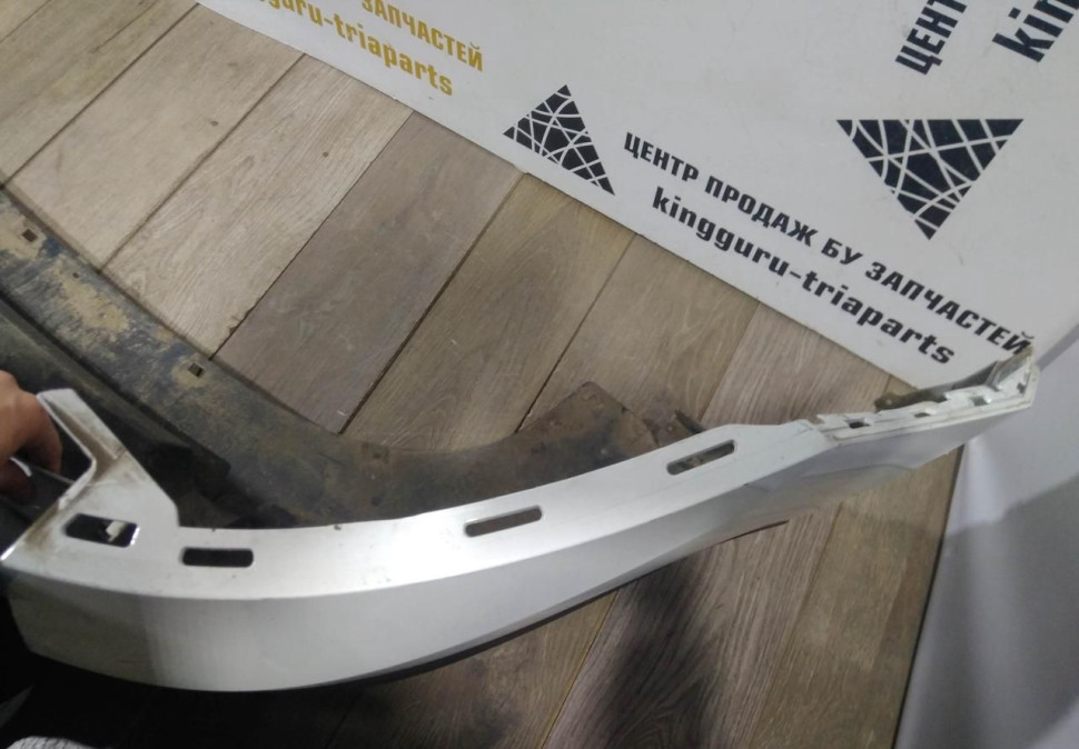 Бампер задний бу Skoda Kodiaq OEM 565807421