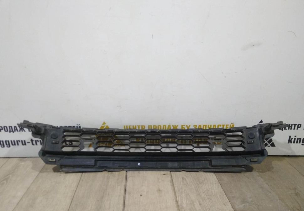 Решетка переднего бампера бу Skoda Kodiaq OEM 565853677